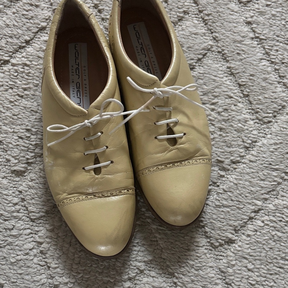 Women’s 7 Walter Genuin Italian leather golf shoe